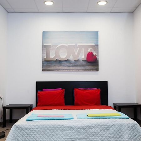 Dimitras Apartment Афины Экстерьер фото