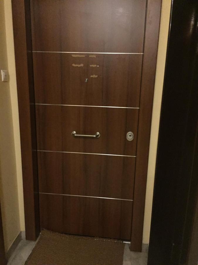 Dimitras Apartment Афины Экстерьер фото
