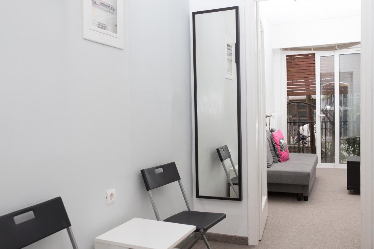 Dimitras Apartment Афины Экстерьер фото